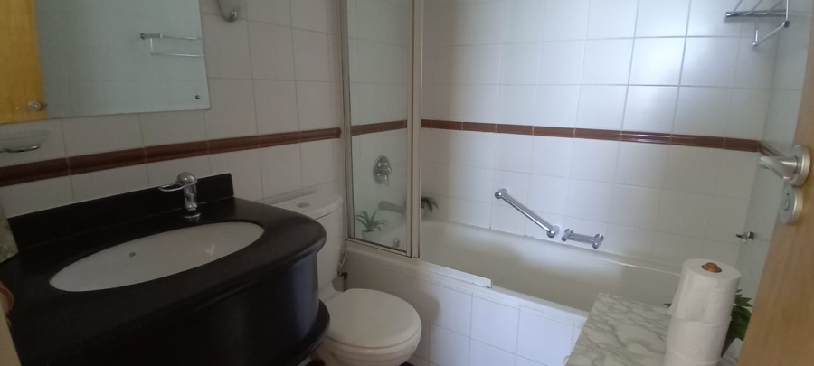 To Let 2 Bedroom Property for Rent in Strand South Western Cape